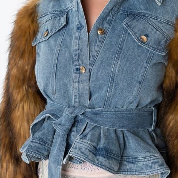 AZALEA WANG PORTUGAL DENIM FAUX FUR ARM JACKET - Picture 13 of 13